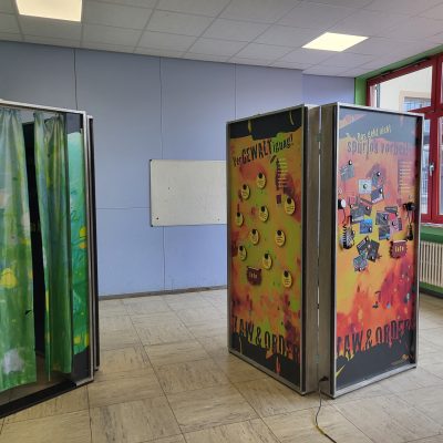 Ausstellung „Echt krass“ für die Klassenstufen 8 und 9