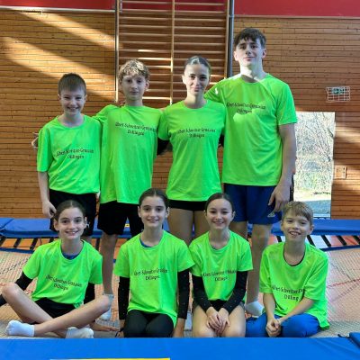 Erfolgreiche Schulmeisterschaften im Trampolinspringen