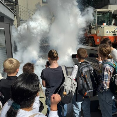 Klasse 7F1 im NanoBioLab der Universität des Saarlandes